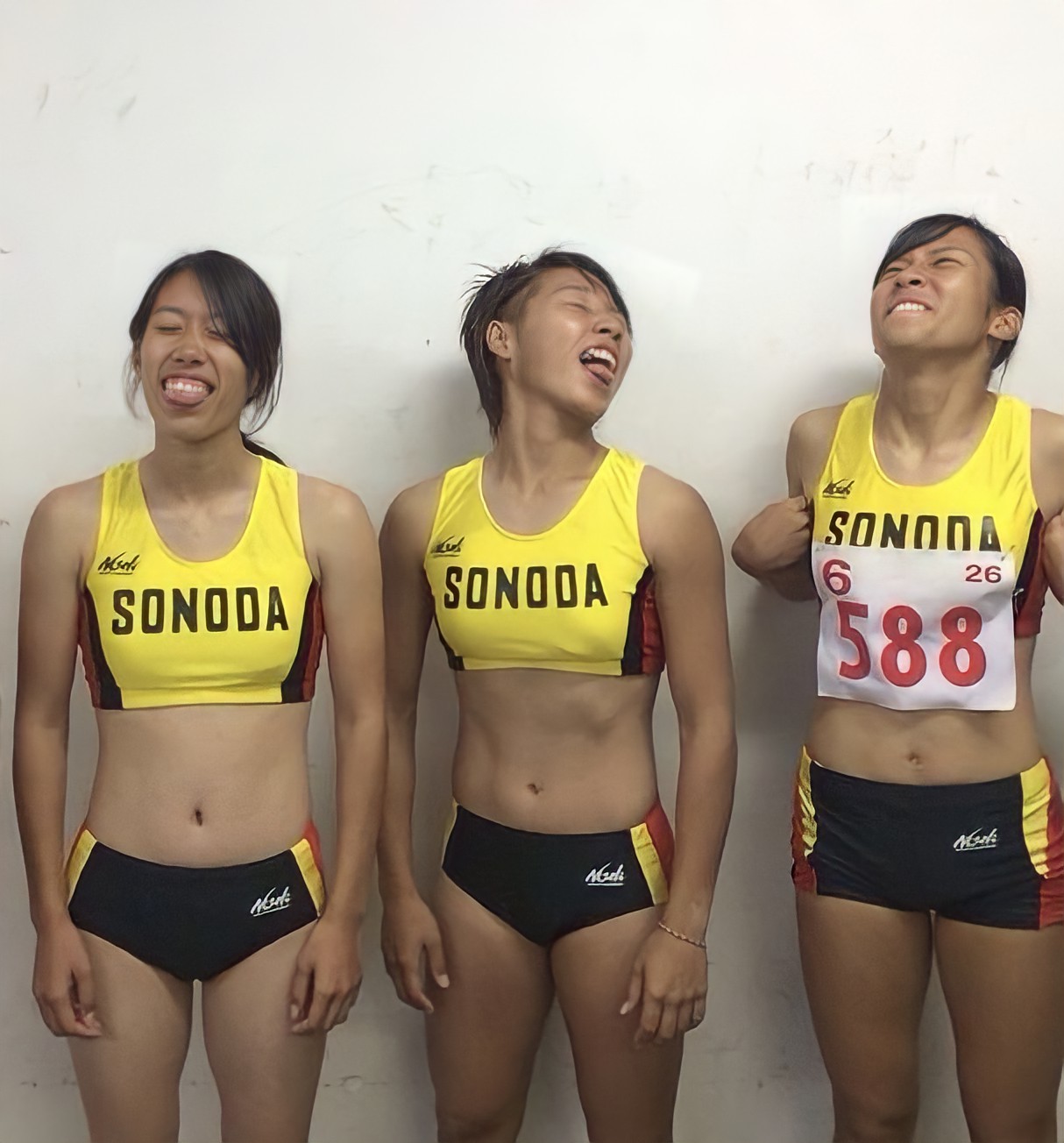 数々のアワードを受賞 高校陸上女子ユニフォーム 陸上競技 Www Cecop Gob Mx