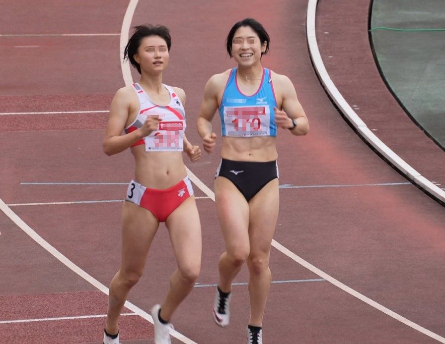 ブルマに戻ったハードラー ぼーんほわいと 富士通 陸上競技部 田中佑美 立命館大学 銀行ブルマ 七十七銀行 青木益未 日本建設工業 アスリート社員 福部真子 ㈱アトレ ヘンプヒル恵