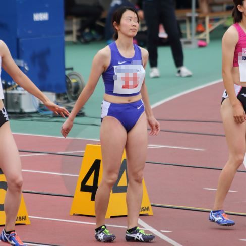 Straight！ 躍動カメラマン 園田学園女子大　陸上部　Nishiスポーツ製レーシングショーツ　住友電工女子陸上部　ナイキ製レーシングショーツ　甲南大学女子陸上部　DENSO陸上部　山中日菜美　ＮＴＮ陸上競技部　巨尻ブルマ　福井銀行陸上部　デサント製ハイレグレーシングショーツ　東郷町施設サービス株式会社 陸上部　ＴＩＳ陸上部　社会人ブルマ　陸上　陸上女子　ハイレグ　ハイカット　スターティングブロック調整　岐阜協立大学　陸上部