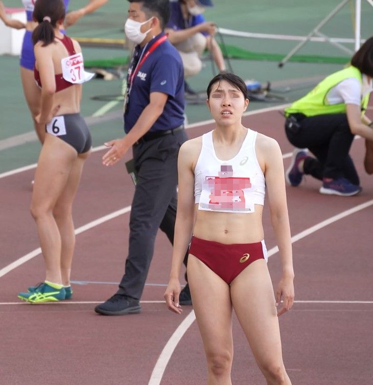 話題のハードラー ぼーんほわいと 第105回日本選手権OSAKA 立命館大学 山本亜美 工藤芽衣 大阪教育大学 女子陸上部 中央大学 オレンジハイレグブルマ 長谷川体育施設 宇都宮絵莉 株式会社セレスポ 陸上部 伊藤明子 社会人ブルマ