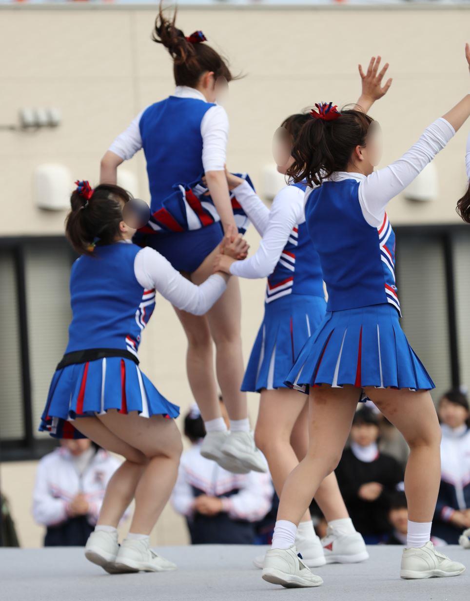 【再販】★フルサイズ写真★　チアフォトグラフ　超薄手透け透けイエローアンスコハイキック！　S05-A coolboy　名古屋市立若宮商業高等学校　バトン部　黄色ブルマ透け　インナーショーツ　はみパン