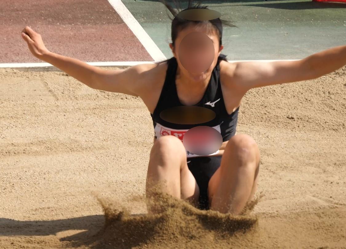 なにわガールズ852【4K】スピード感溢れる走りと衣装で満点演技や！砂上劇場！ 第38回U20日本選手権OSAKA　女子走り幅跳び　愛知県立瑞陵高等学校　松村 琴都　八王子高校　中村 咲良　中京大学　砂ブルマ　跳躍ブルマ　ブルマ日焼け跡