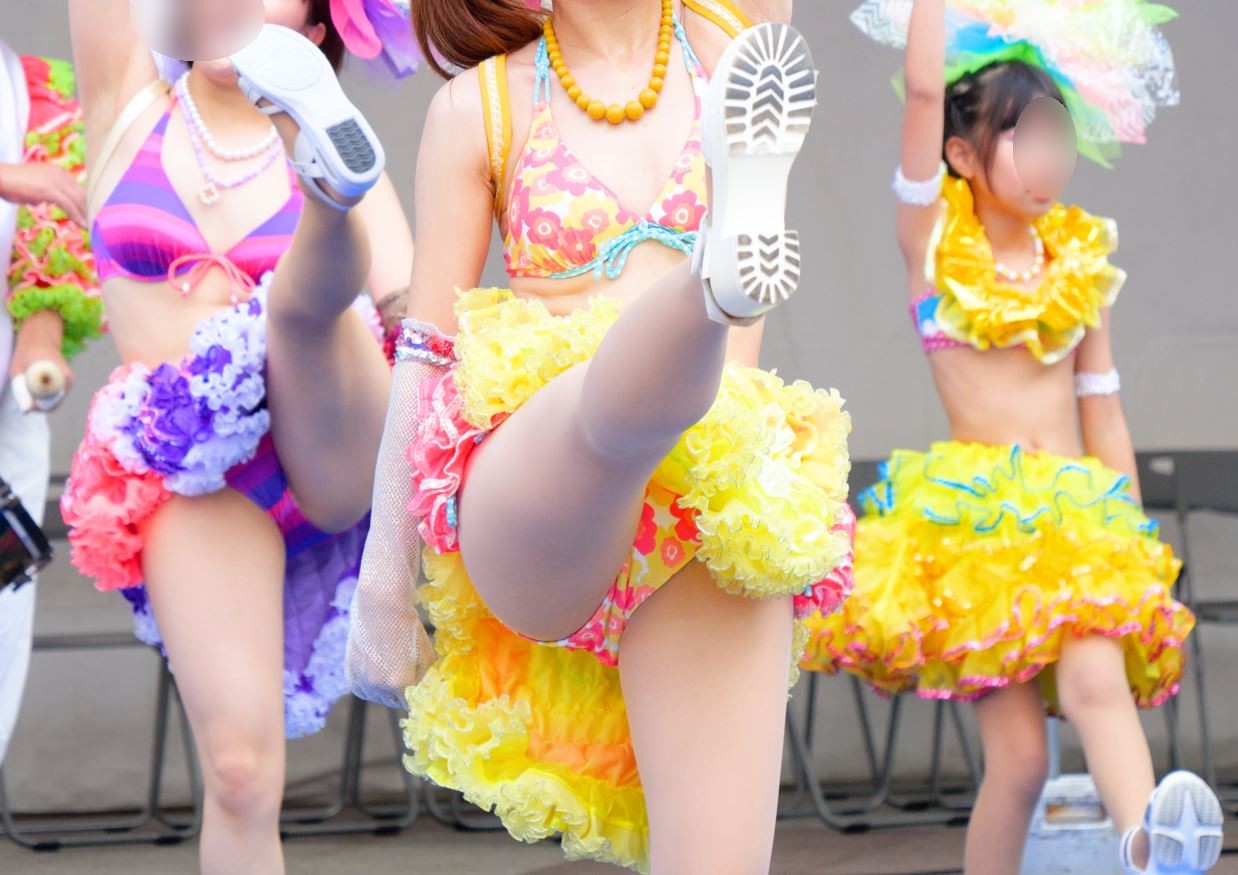 動画だよ！セクシーサンバ #63 すぺすぽ ビキニサンバダンサー　小学生女子ダンサー　ハイキック　ビキニインナーショーツ　ハミぱんビキニ